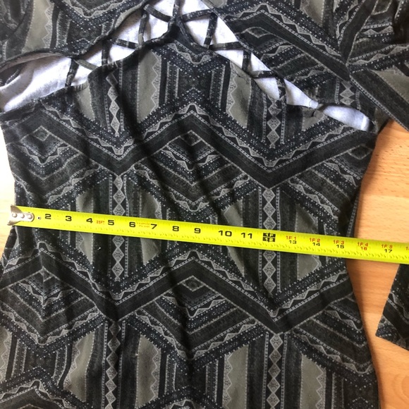 CHARLOTTE RUSSE gray cage dress - Picture 11 of 16